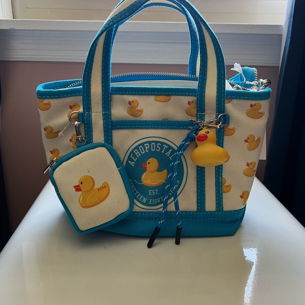 Viral Aeropostale Duck Print Mini Tote with Coin Purse - Picture 2 of 9